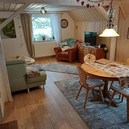 Apartment Anno- Ihre Wohlfuehloase Mit Garten In Klingenbrunn Spiegelau