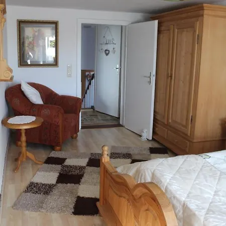 Apartment Anno- Ihre Wohlfuehloase Mit Garten In Klingenbrunn *