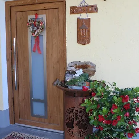 Anno- Ihre Wohlfuehloase Mit Garten In Klingenbrunn * شبيغيلاو